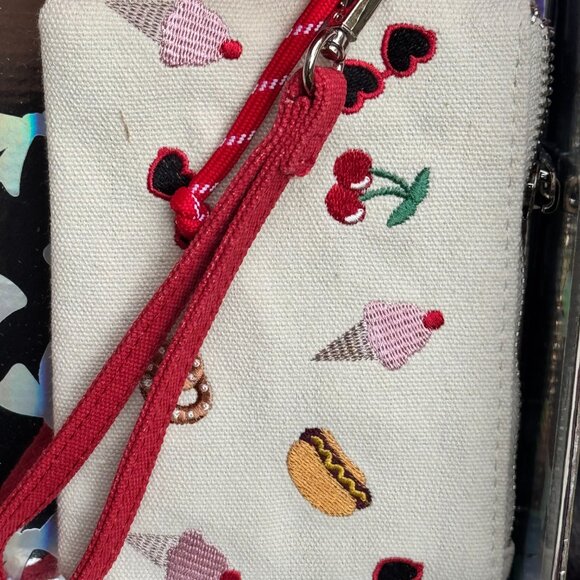 NEW! Viral MADDEN GIRL Carnival Food Gift Set - Tote + Bag Charms and Pouch! - Picture 6 of 7